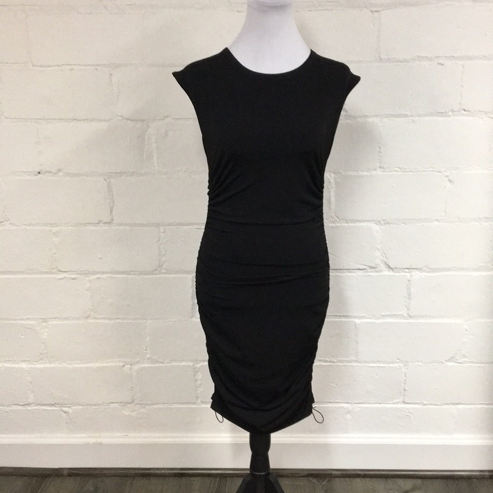 MICHAEL Michael Kors T-Shirt Dress in Black